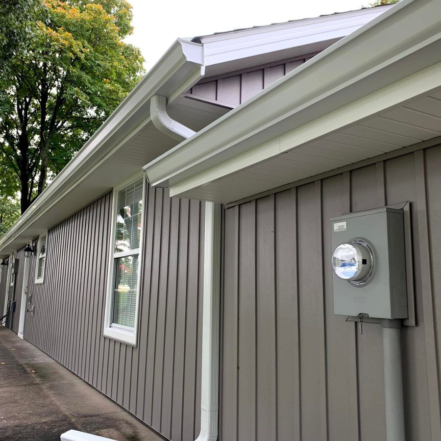 Custom Gutter Solutions for Homes with Complex Rooflines