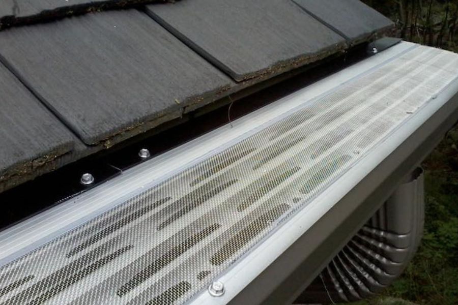 Safeguard Your Holiday Home with Over 35 Years of Gutter Expertise