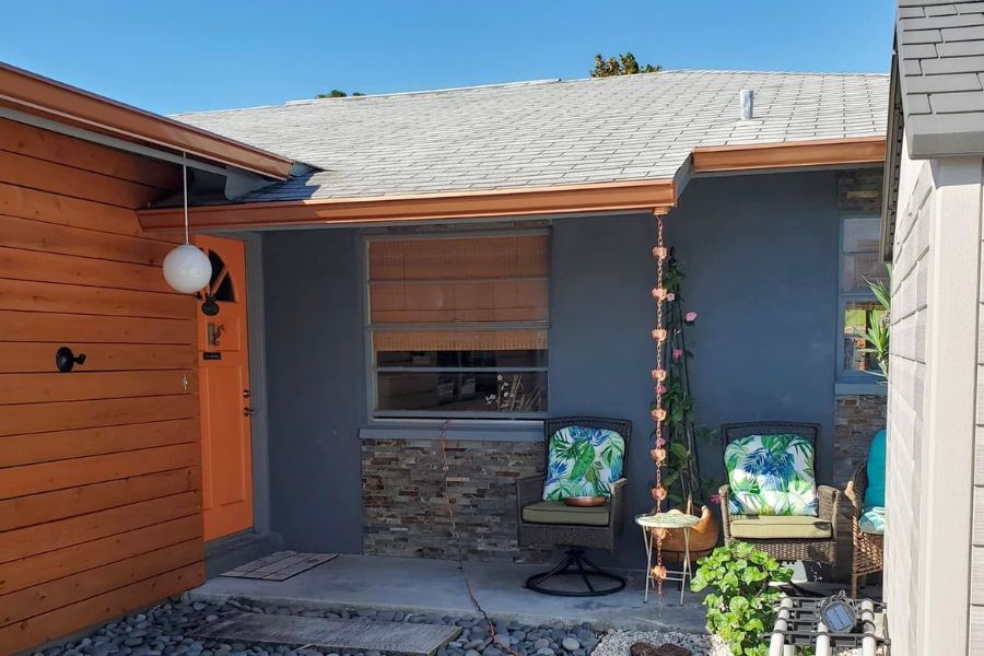 Protecting River Ridge Properties with Seamless Gutter Solutions