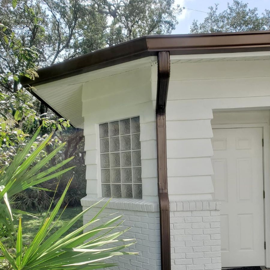  Prevent Clogs and Overflow with Expert Gutter Guard Installation
